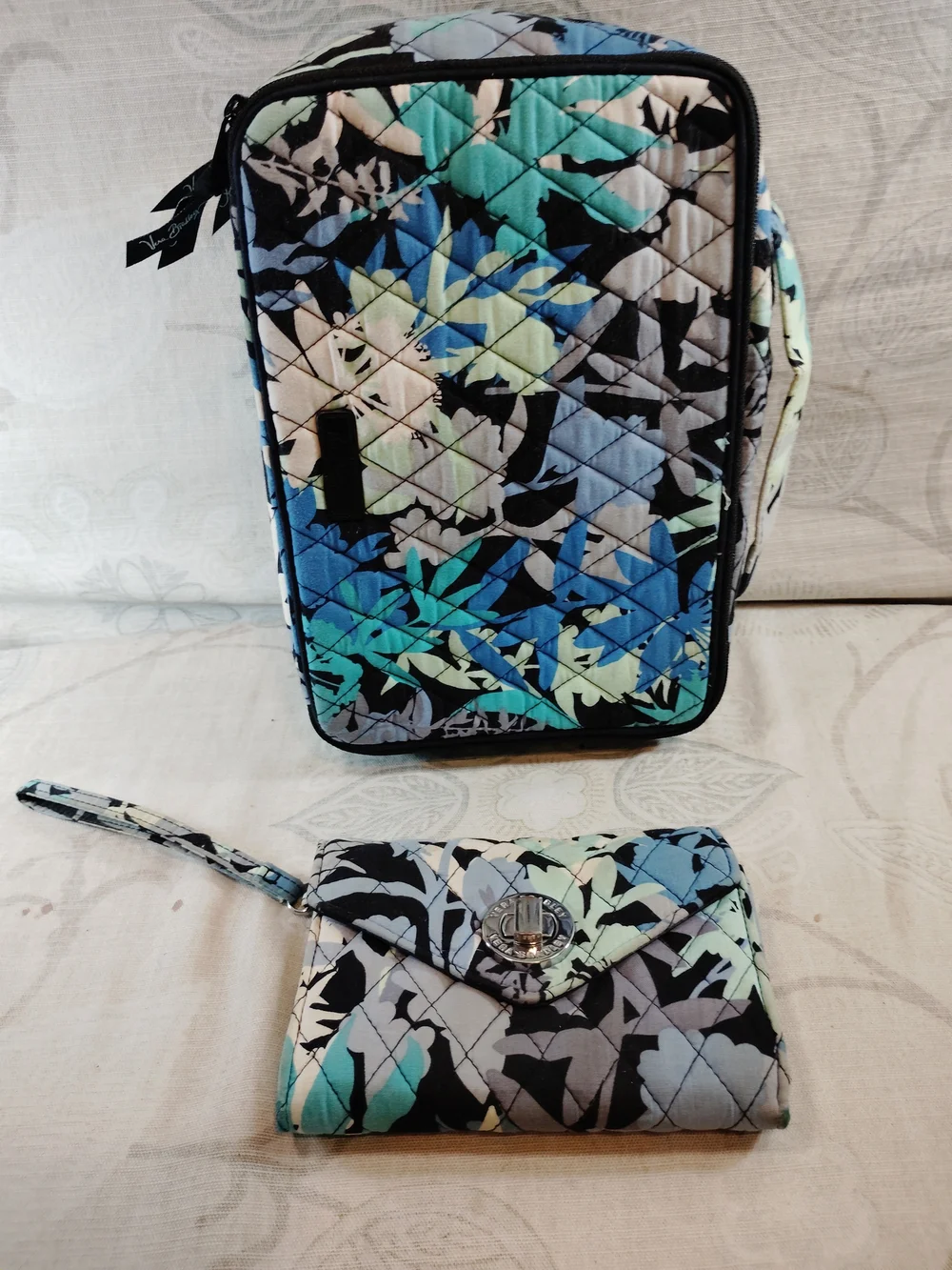 Vera Bradley Quilted Floral Cosmetic Case and Wristlet in Aqua Blue Black